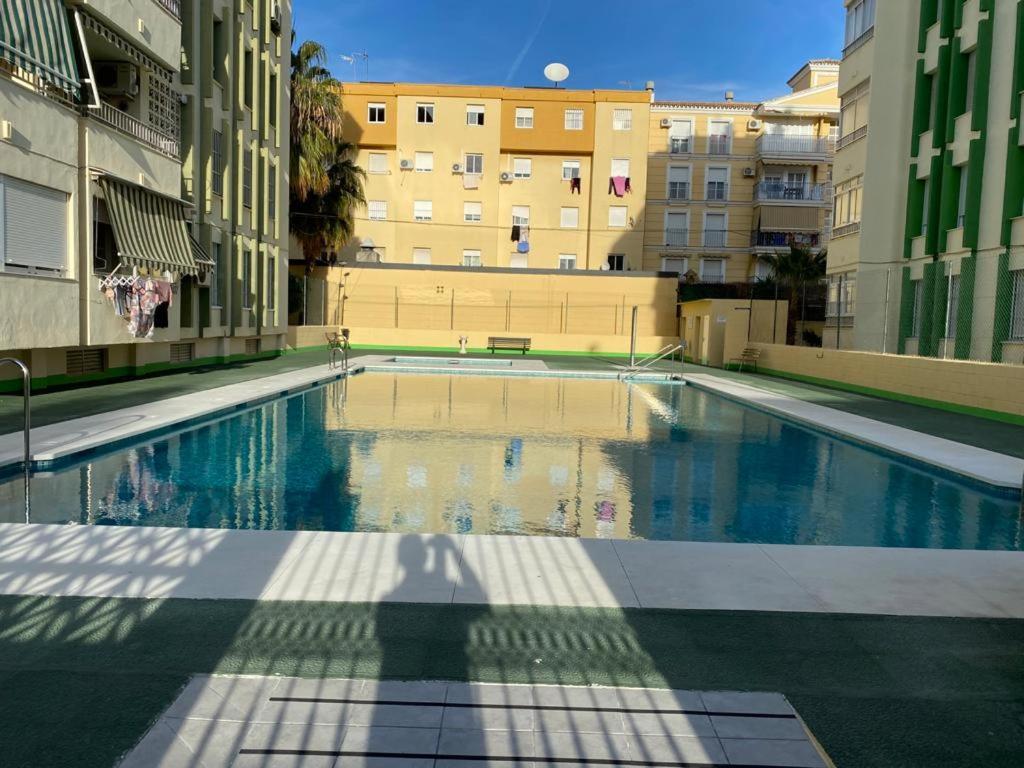 Apartament Amplio Piso En Centro De Torre Del Mar Zewnętrze zdjęcie